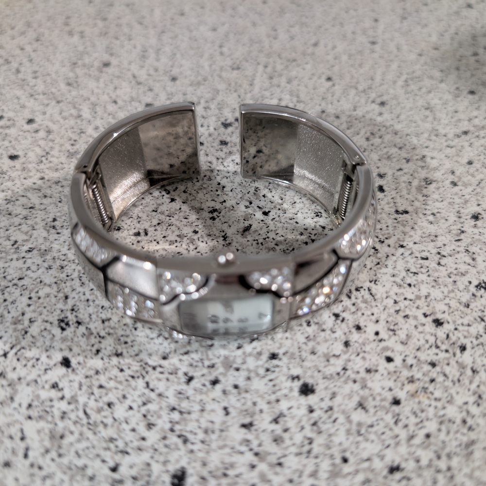 Silver Geometric Patterned Watch - image 7